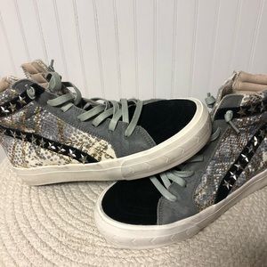 Vintage Havana high top sneaker